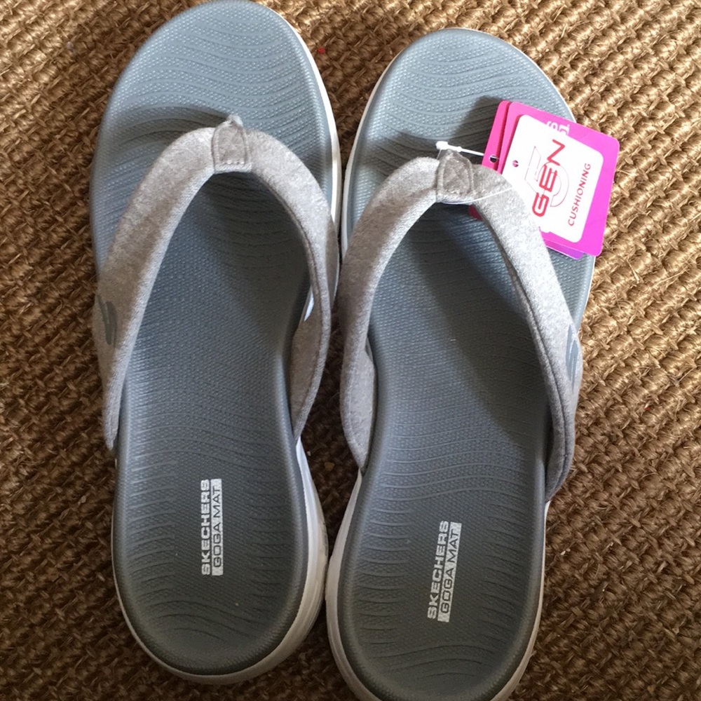 Skechers on the go 600 best liked sandal